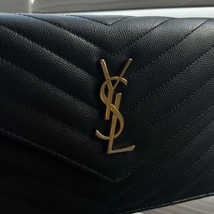*AUTHENTIC* YSL CASSANDRE ENVELOPE CHAIN WALLET/PURSE